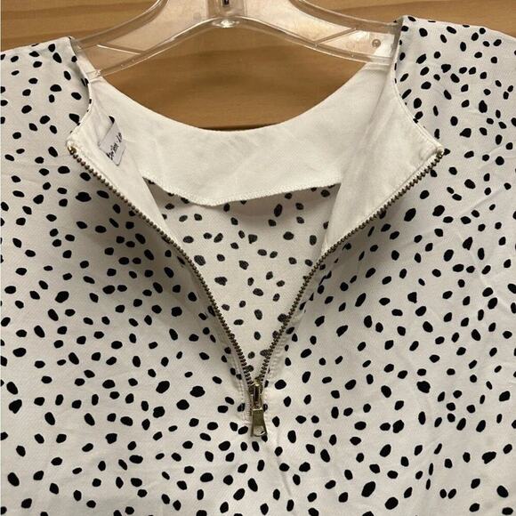 & OTHER STORIES Top Womens US Size 10 Viscose Blouse White Black Stockholm - Picture 7 of 12